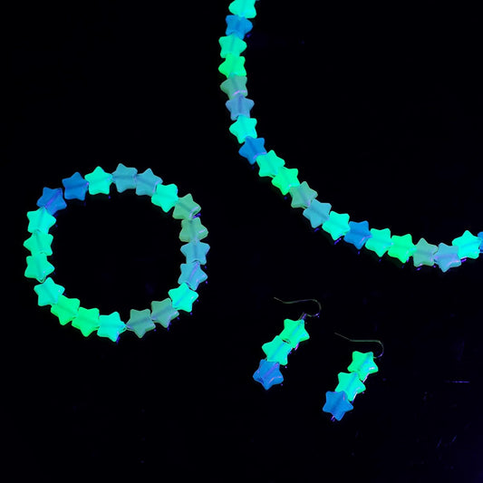 Kenning 500 Pcs 13mm Glow in The Dark Star Beads Bulk Star Pony Beads Luminous Supplies for DIY Jewelry Making, Hair Braiding, Bracelets & Necklaces(Multicolored)