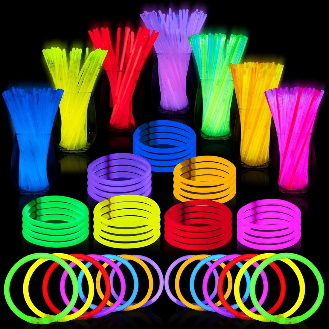 JOYIN 100 Pcs 8" Glow sticks Bulk Party Favors Pack, Neon Glow in the Dark Party Supplies, Light Up Necklaces and Bracelets w
