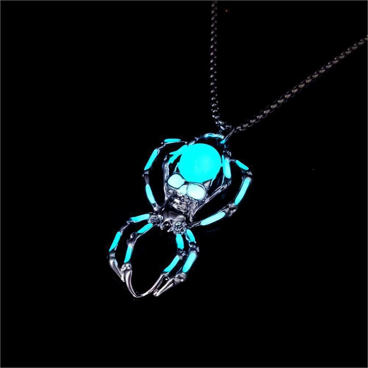 Spider Necklace for Men Women,Punk Luminous Animal Pendant,Spider Charm Pendant Necklace,Hip-hop Glow in the Dark Jewelry