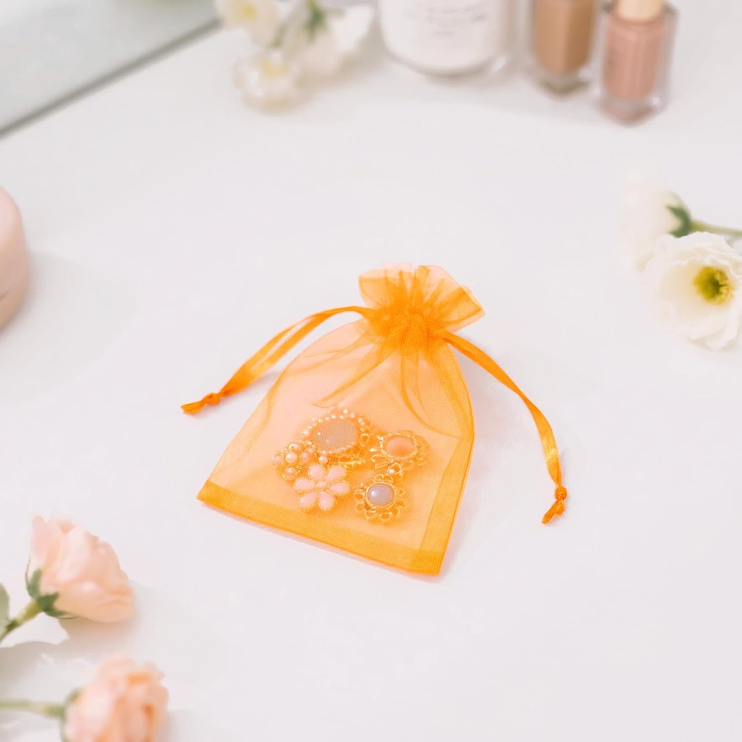 joycraft 50Pcs Organza Bags, 2x3 inch Gift Favor Bags, White Wedding Favor Bags, Jewelry Pouches with Drawstring, Mesh Bags Drawstring for Jewelry, Festival, Makeup, Candy, Desserts