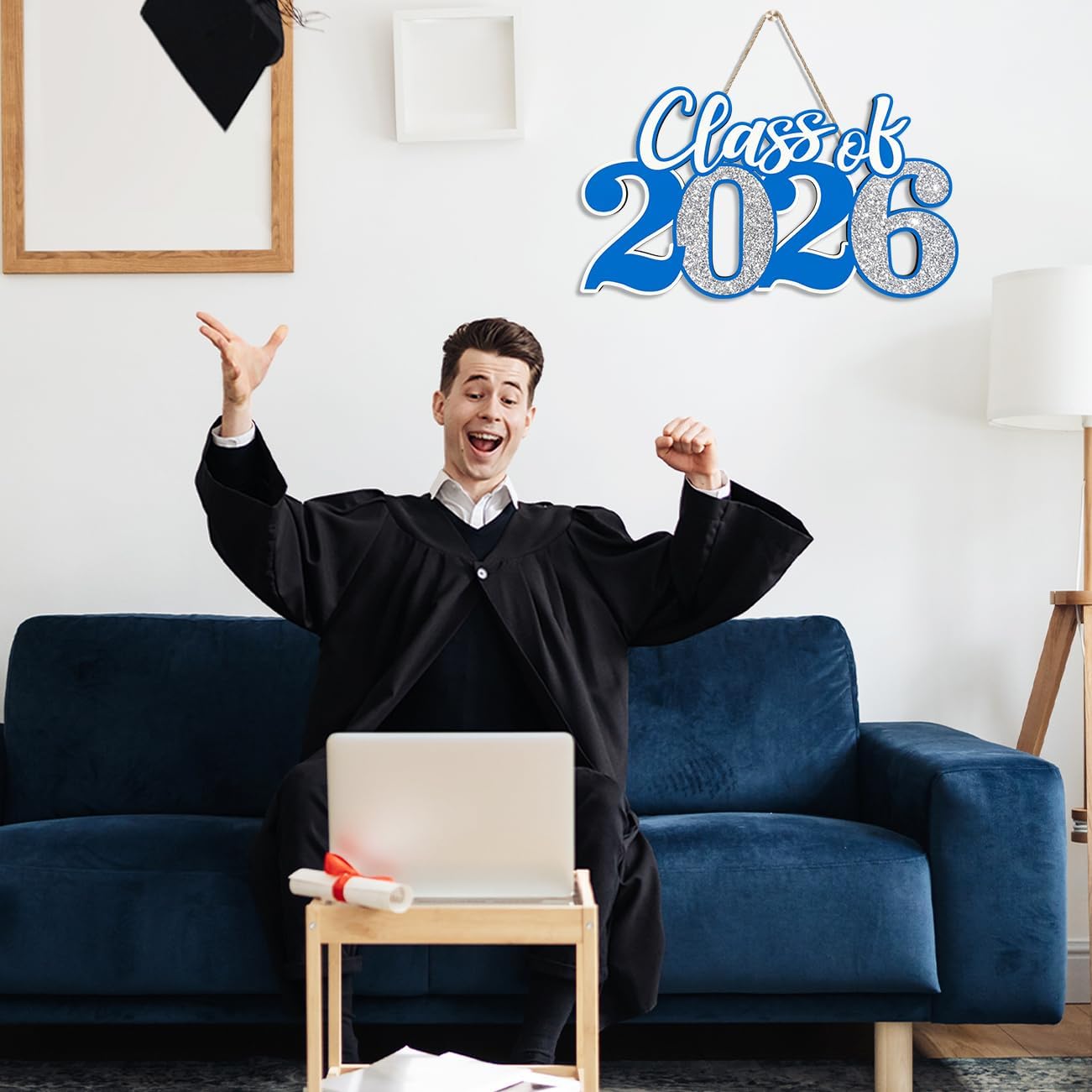 Class of 2026 Wooden Sign Graduation Party Decorations 2026 White Graduation Photo Booth Prop Senior2026 Sign for High School College Party