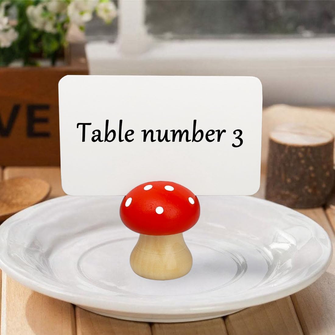 8Pcs Cute Wood Place Card Holders and 40Pcs Kraft Place Cards, MINI Mushroom Table Number Holders, Food Labels for Buffet, Name Card Photo Picture Holders for Harvest Fall Thanksgiving Wedding Party
