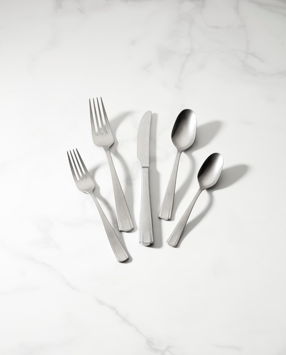 Lenox Silverware Serving Set, French Perle Scallop 2-Piece Dessert Set, Stainless Steel, Handwash Only, Cake Knife And Cake Server, Serving Utensils, Dessert Serveware, Home, Kitchen (Silver, 2 Piece)