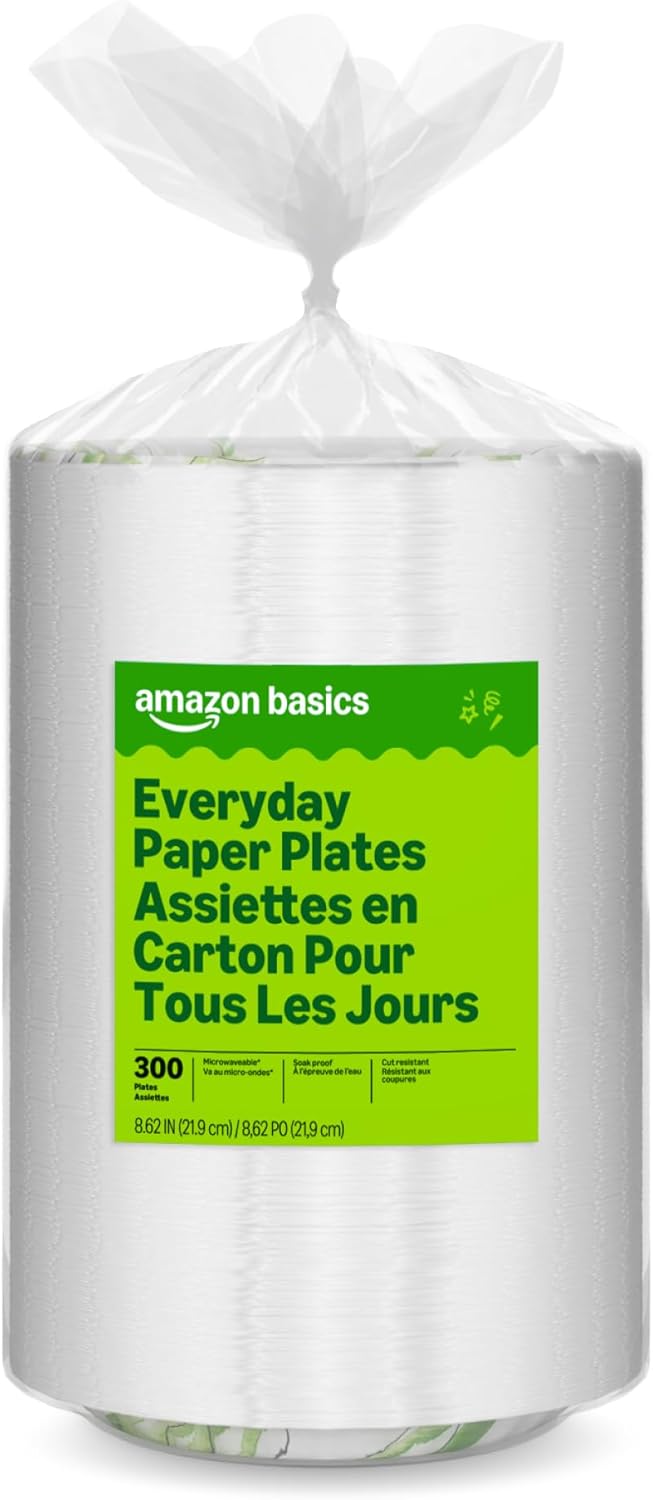 Amazon Basics Everyday Disposable Paper Plates, 8.62 Inch, Microwave-Safe, Cut Resistant, Soak-Proof, 100 Count, Packaging May Vary