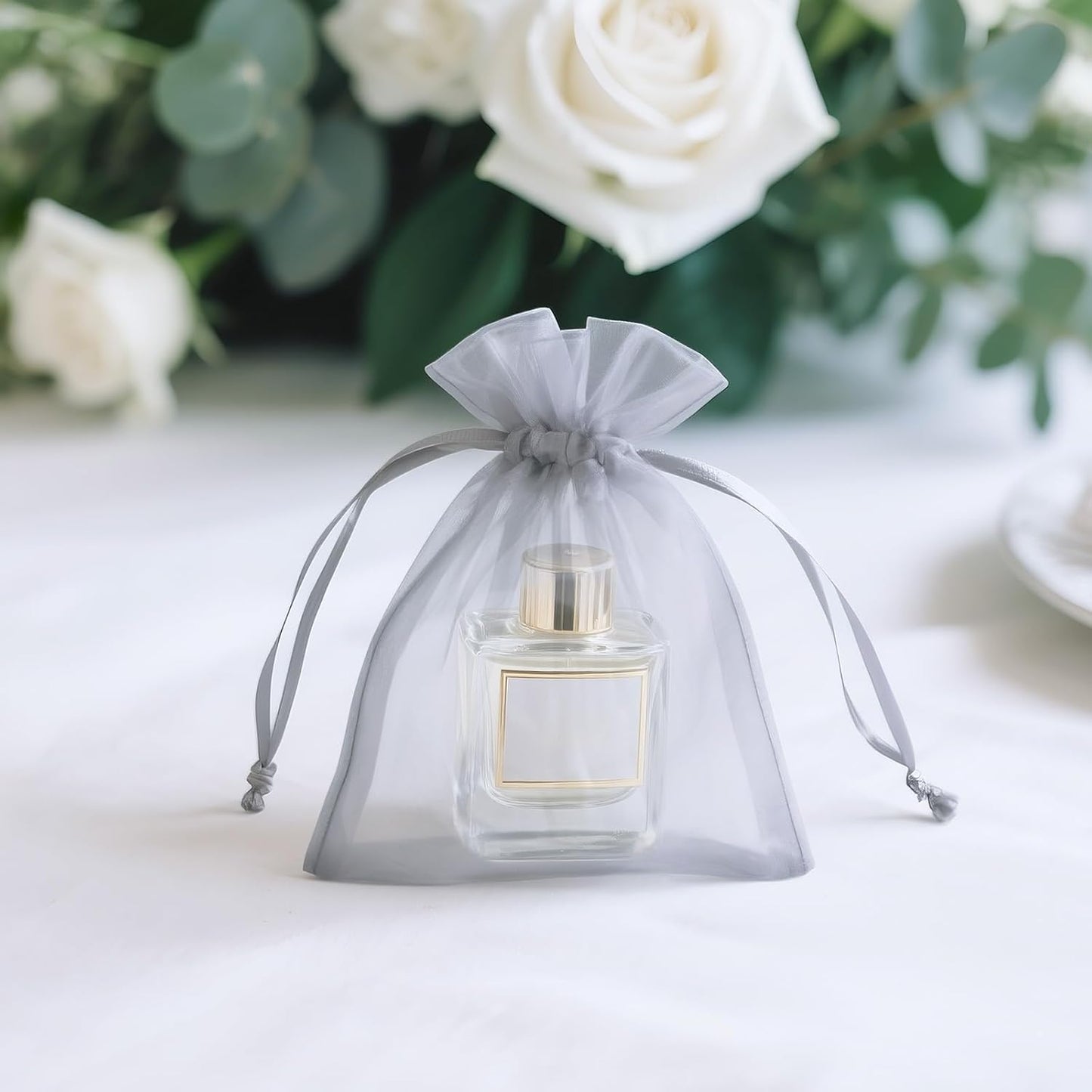 joycraft 50Pcs Organza Bags, 2x3 inch Gift Favor Bags, White Wedding Favor Bags, Jewelry Pouches with Drawstring, Mesh Bags Drawstring for Jewelry, Festival, Makeup, Candy, Desserts