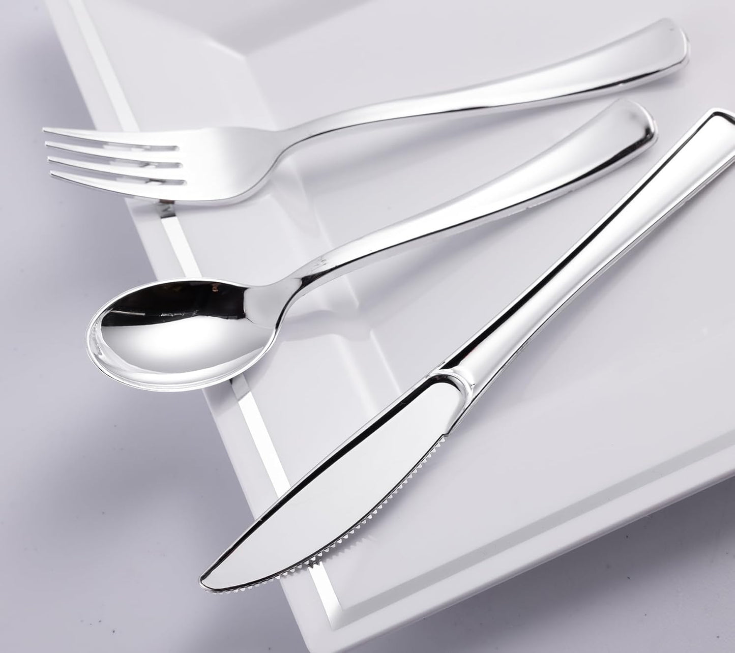 N9R 200 PCS Gold Plastic Silverware - Disposable Gold Plastic Silverware Cutlery Set, 100 Forks, 50 Spoons, 50 Knives for Party, Birthday, Wedding