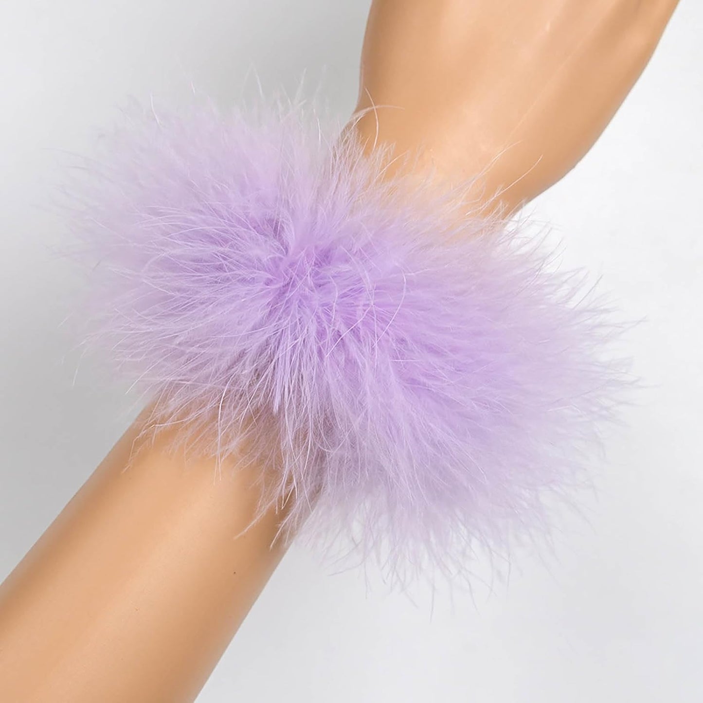 2Pcs Feather Wristbands, 9.65inch Soft Feather Wrist Slap Bracelet Cuffs, Snap Ring, Circle Slap Wrist Decoration Cuffs for Party Decoration