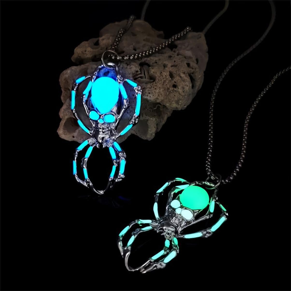 Spider Necklace for Men Women,Punk Luminous Animal Pendant,Spider Charm Pendant Necklace,Hip-hop Glow in the Dark Jewelry