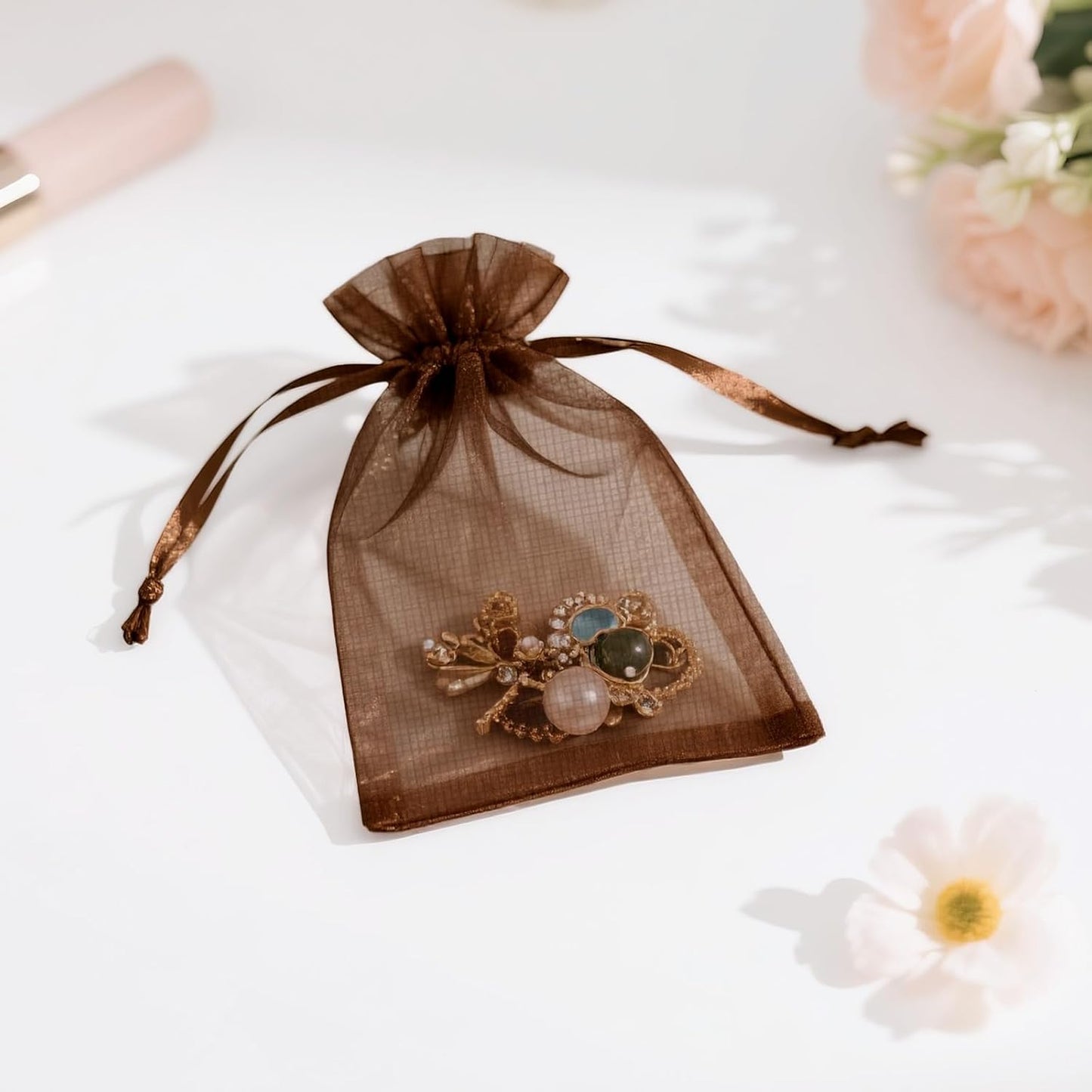 joycraft 50Pcs Organza Bags, 2x3 inch Gift Favor Bags, White Wedding Favor Bags, Jewelry Pouches with Drawstring, Mesh Bags Drawstring for Jewelry, Festival, Makeup, Candy, Desserts