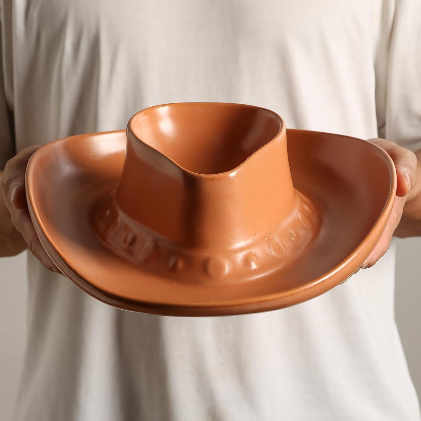Chip and Dip Serving Set Bowl Cowboy Hat Chips and Salsa Serving Dish.10.6 x 11.6 x 3.5 in White