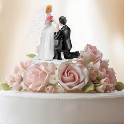 Remerry 4.5" Wedding Bride and Groom Cake Topper Vintage Elegant Wedding Cake Topper Couple Figurine Novios Para Pastel for Engagement Romantic Funny Couple Statue Anniversary(Romantic Era,White)