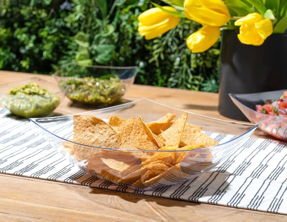 Posh Setting - Clear Plastic Serving Bowls for Party (8oz - 4 Pack) Square, Disposable, Salad & Fruit Bowls for Party Table, Candy Containers for Candy Buffet