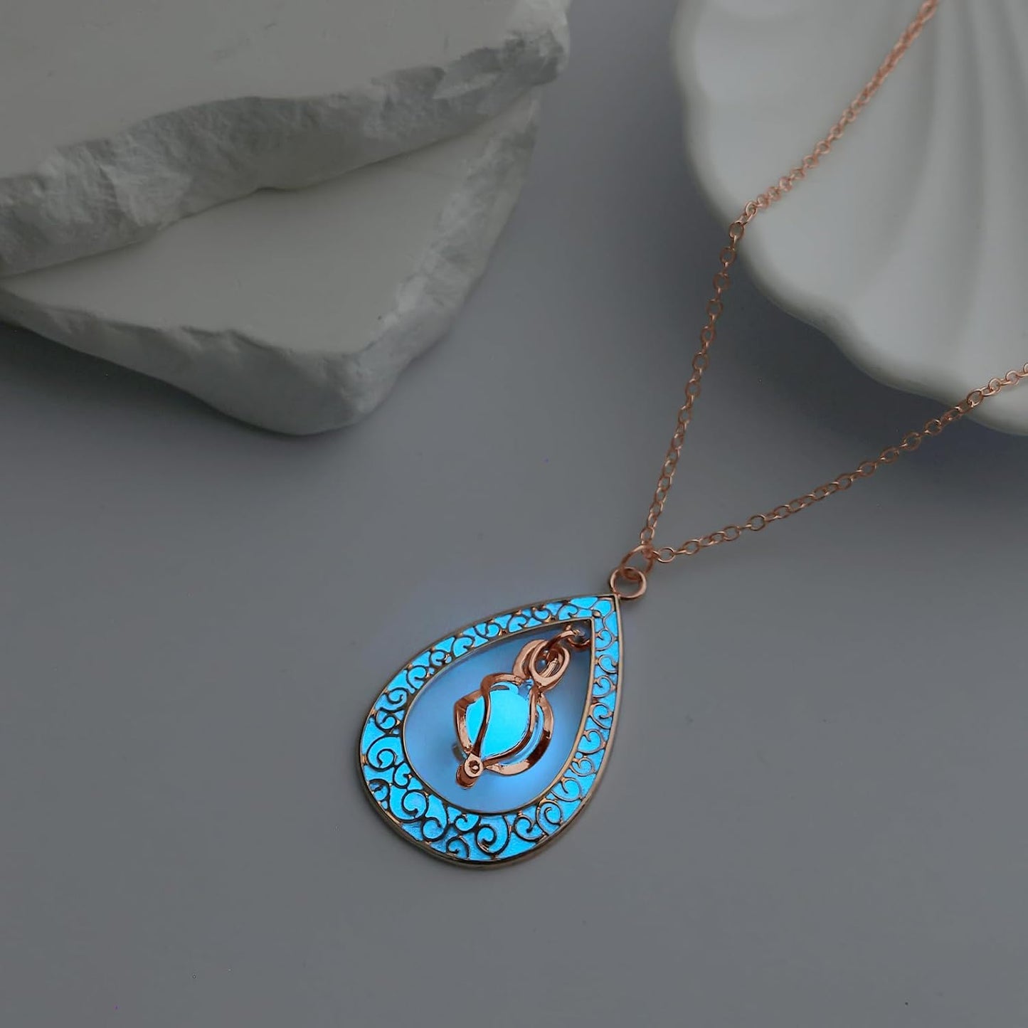 EEQQBZ Glow in The Dark Silver Teardrop shape necklace,Fantasy Glowing Jewelry Charm