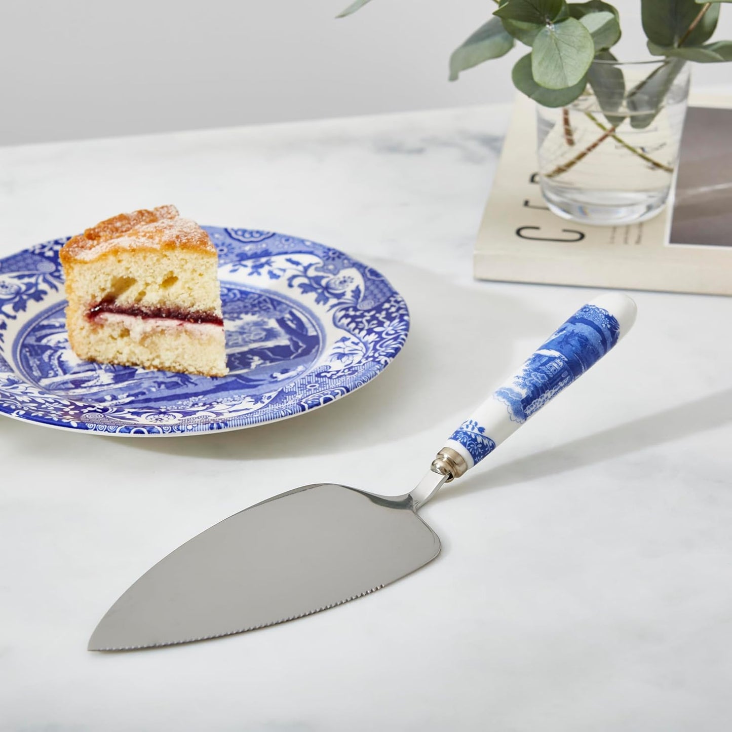 Spode Blue Italian Cake Server - 10 Inch Porcelain Dessert Knife for Slicing Cakes, Pies, Pastries