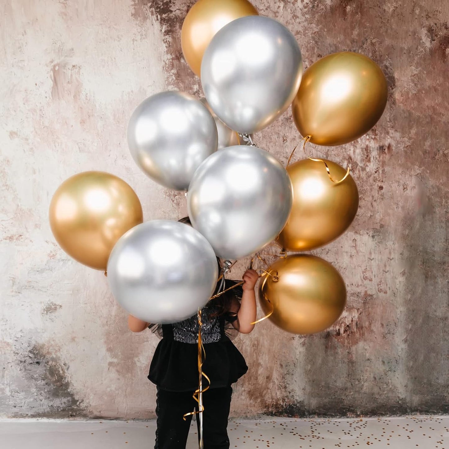 RUBFAC 87pcs Metallic Blue Silver Balloon Garland Arch Kit, 18 12 10 5 Inch Blue Silver Confetti Latex Party Balloons for Birthday Graduation Baby Shower Decoration