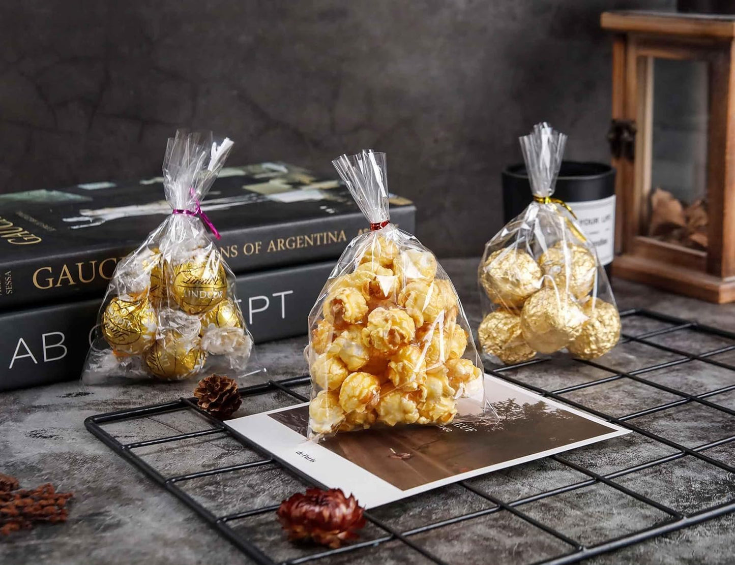 LOKQING Clear Cellophane Treat Bags 6 x 10 in, 100 Pack Mothers Day Gift Bags with Twist Ties, Bags for Cookies, Candy, Party Favors, Bakery Packaging and Small Gifts