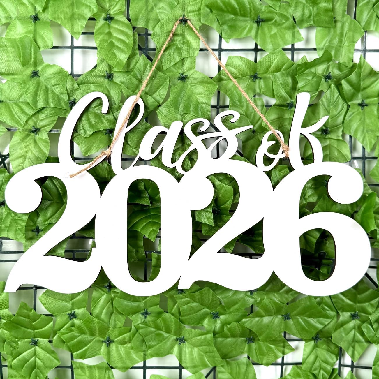 Class of 2026 Wooden Sign Graduation Party Decorations 2026 White Graduation Photo Booth Prop Senior2026 Sign for High School College Party