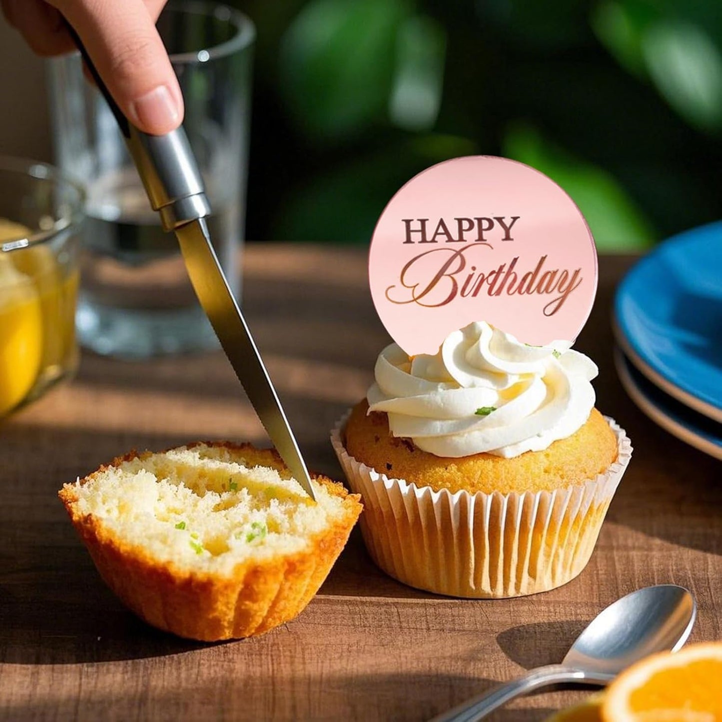 20pcs Gold Mirror Acrylic Happy Birthday Cupcake Toppers Round Engraved Cake Picks Happy Birthday Cake Toppers for DIY Birthday Gift Flower Bouquet Pastries Desserts Decor