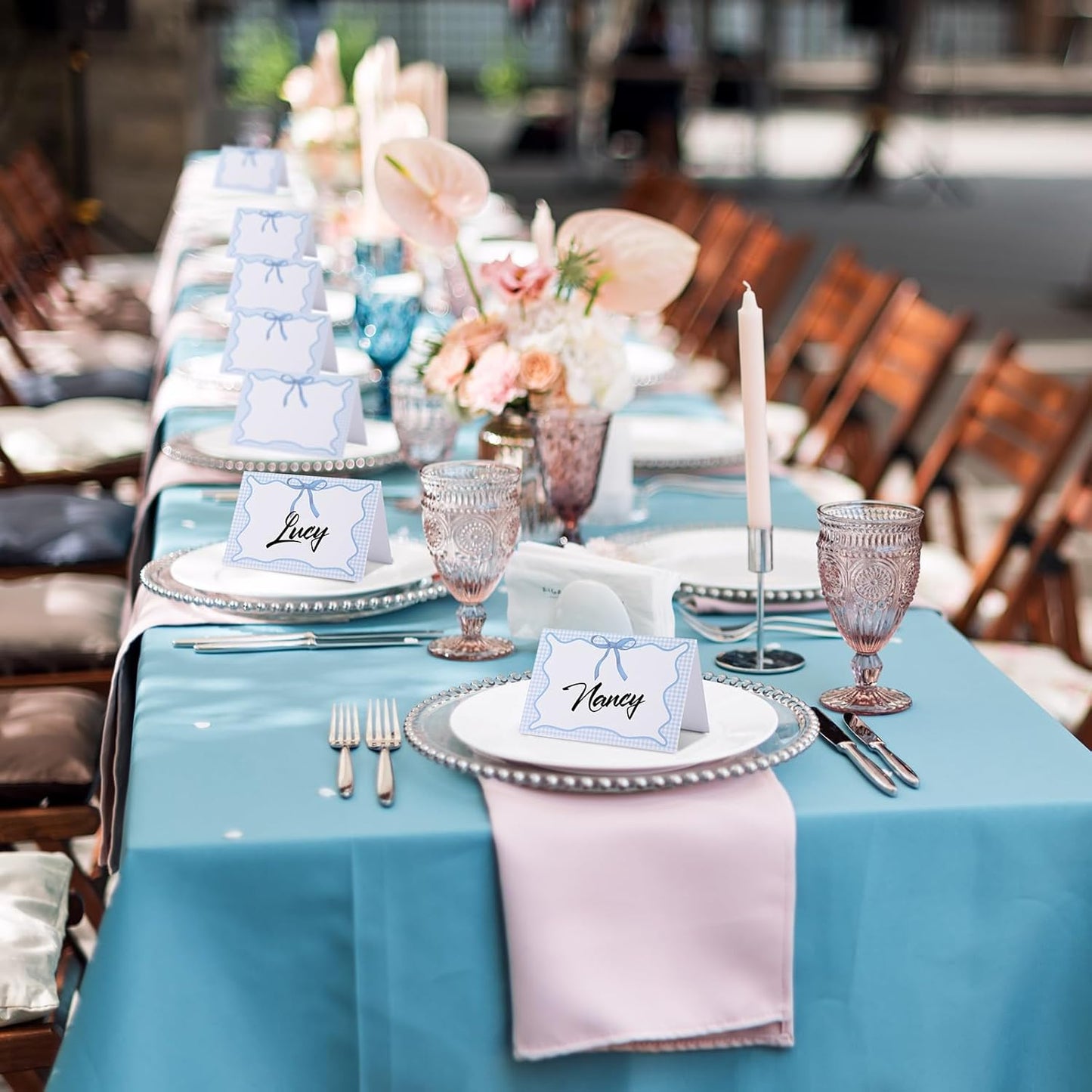 Maitys 24 Pcs Blue Gingham Picnic Party Decoration Bow Place Cards 6 x 4 Inch Summer Themed Bow Tent Card Large Holiday Table Setting Food Label for Summer BBQ Bridal Showers Supplies