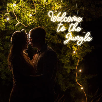 Welcome to the Jungle Neon Sign Jungle Decor Green Led Word Neon Light Signs for Wall Decor Usb Letter Light Up Sign for Garden Home Entryway Front Porch Party Gift