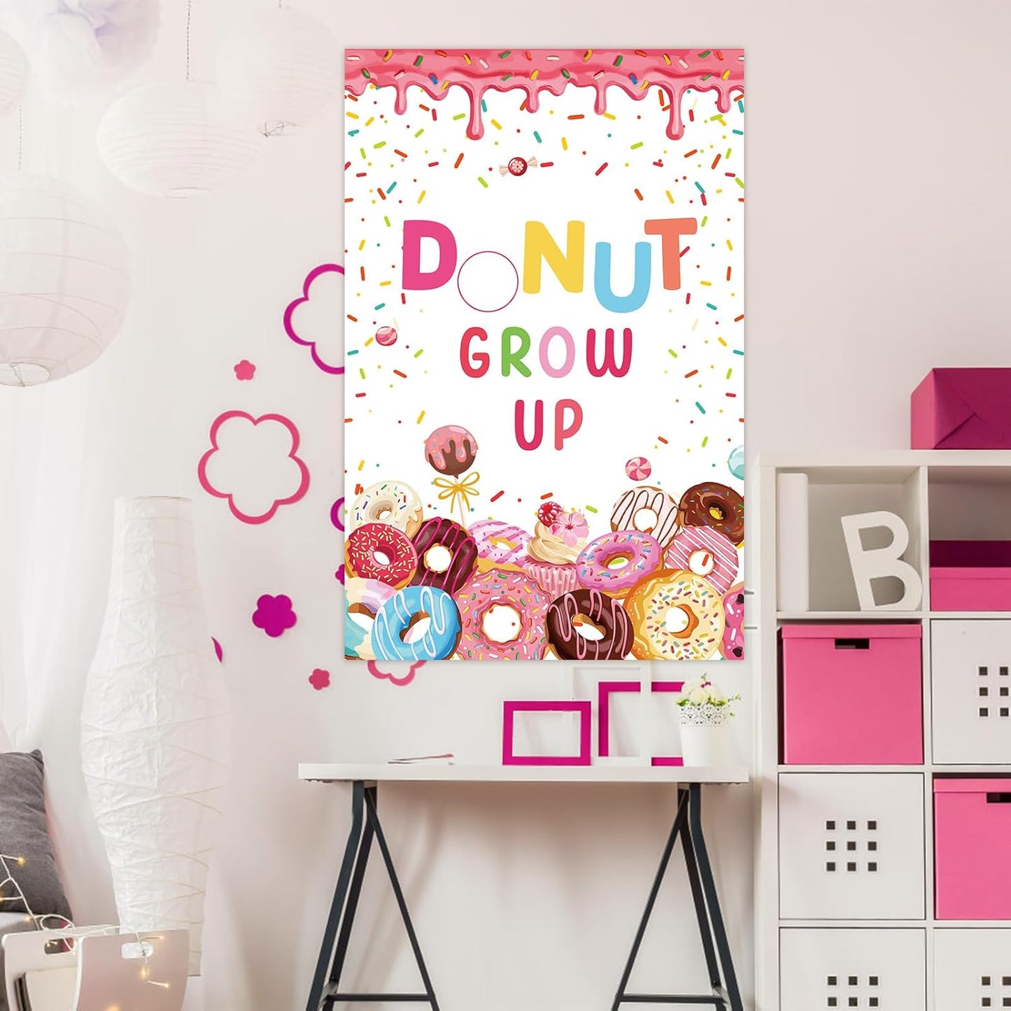 Pin The Crown on The Princess Party Games for Girls Princess Birthday Party with 24 Pcs Crowns, Large Princess Poster for Kids Girls Princess Birthday Party Princess Tea Party Decorations