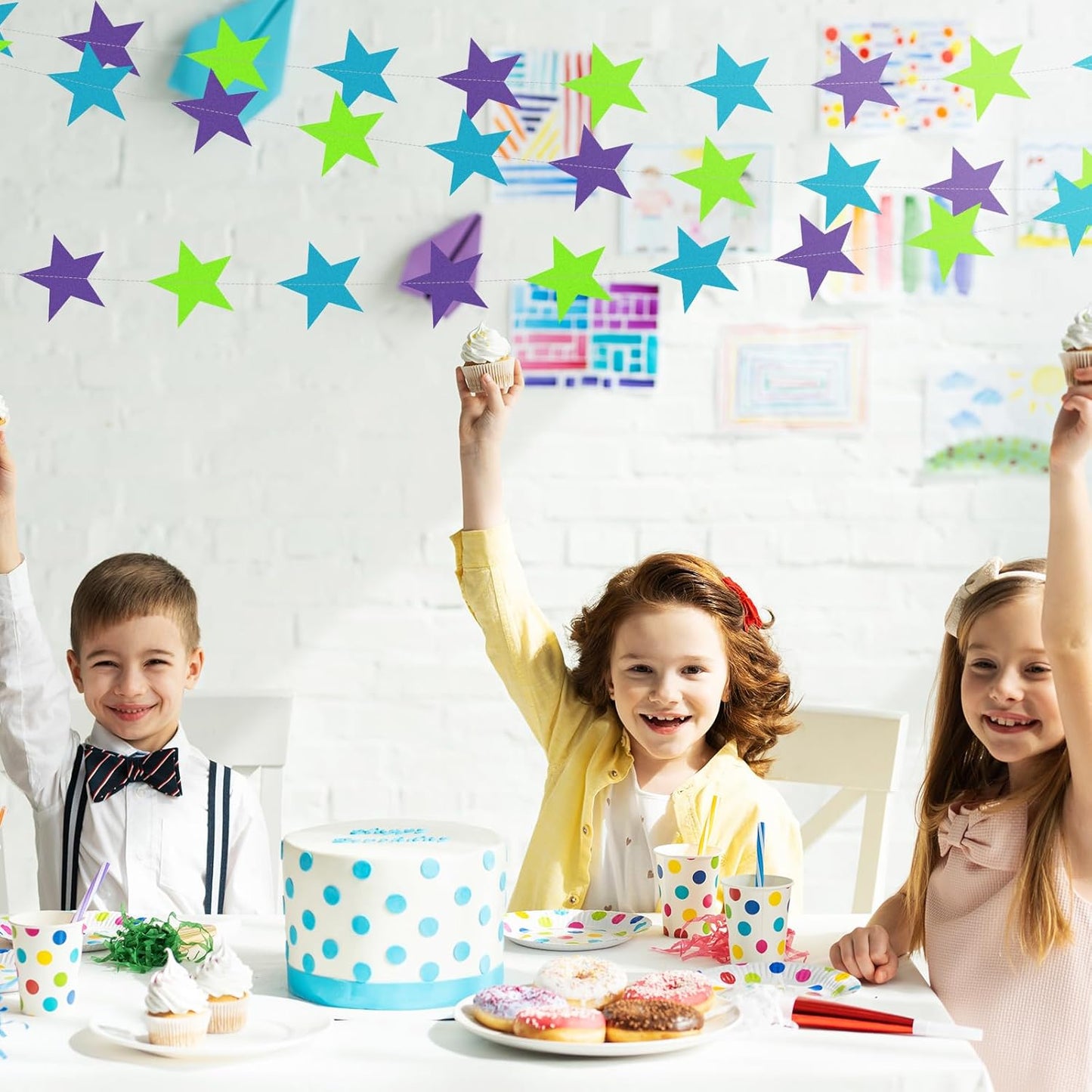 Patelai Glitter Star Garland Banner 2026 Graduation Decor 130 Feet Star Hanging Banner Twinkle Backdrop for Party Birthday Classroom Wedding Supplies(Gold)