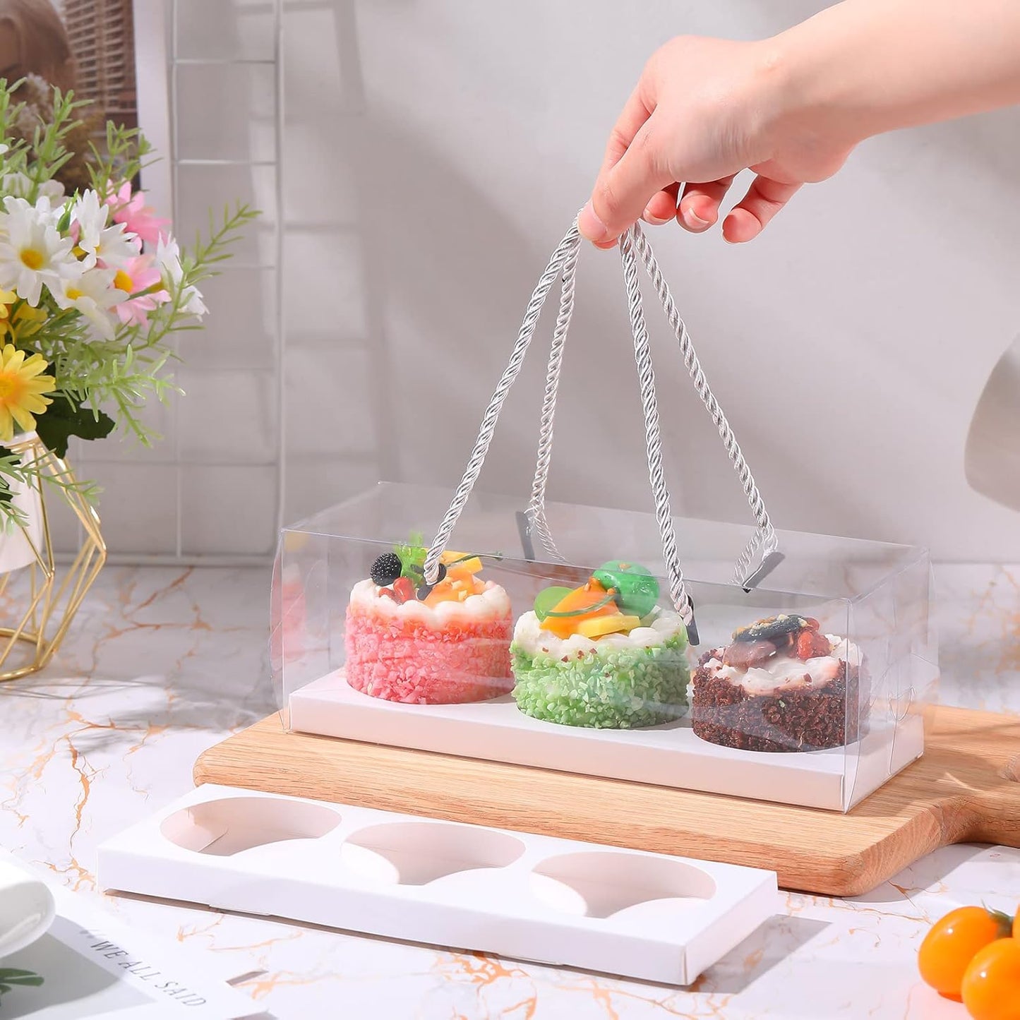 Thenshop 20 Pcs 9 x 3 x 3 Inch Clear Cupcake Boxes with Handle and Inserts 3 Count Portable Pastry Packaging for Cupcakes Carrier Muffin Bakery Containers Mothers Day Wedding Party(Brown)
