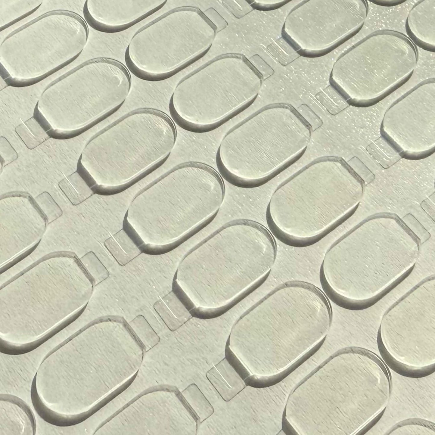 Clear Glue Dots Removable Sticky Tack, Waterproof Poster Putty Double Sided Dots for Party Decoration Picture (100, 0.39'' * 0.79'' Rectangle)