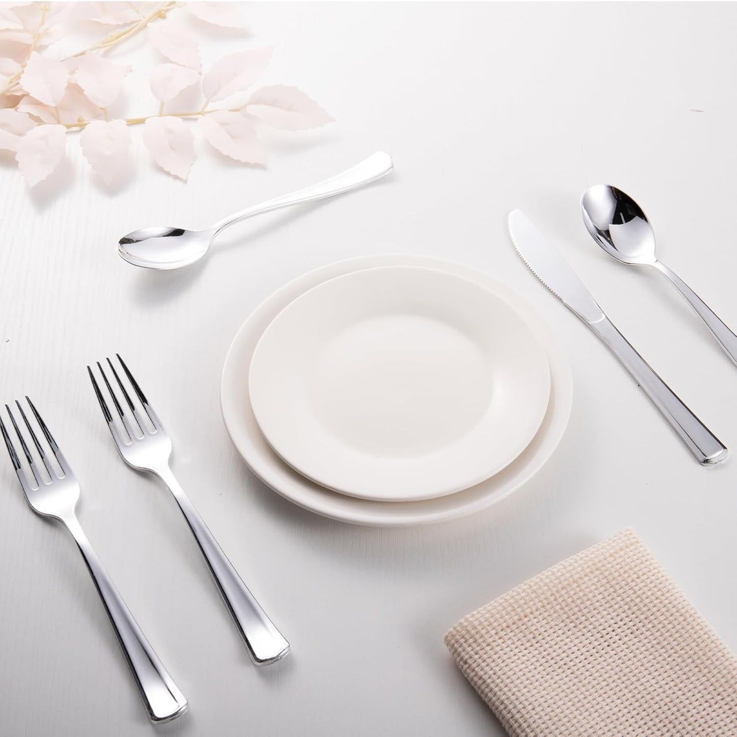 144 Pack Gold Premium Heavy Duty Plastic Silverware, 48 Forks, 48 Spoons, 48 Knives, For Catering, Parties, Dinners and Weddings, BPA-Free, Disposable Plastic Cutlery Set Utensils Set