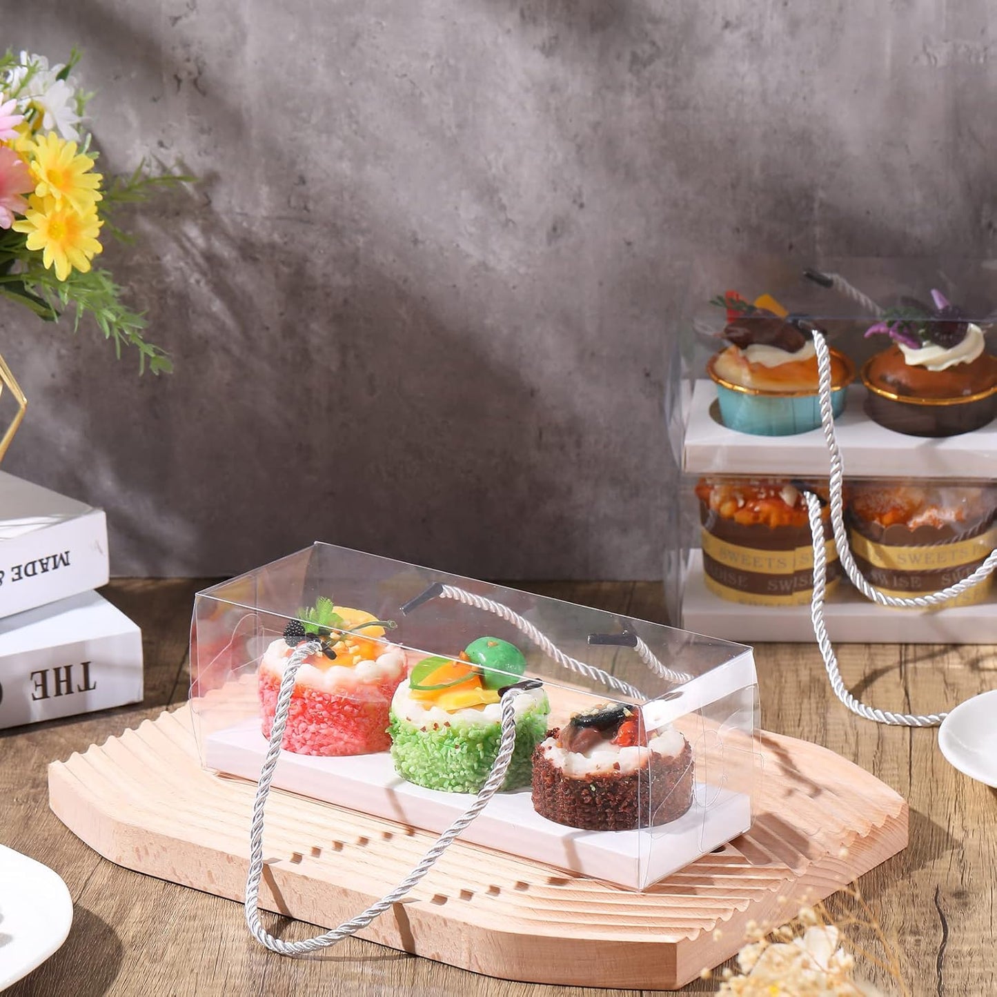 Thenshop 20 Pcs 9 x 3 x 3 Inch Clear Cupcake Boxes with Handle and Inserts 3 Count Portable Pastry Packaging for Cupcakes Carrier Muffin Bakery Containers Mothers Day Wedding Party(Brown)