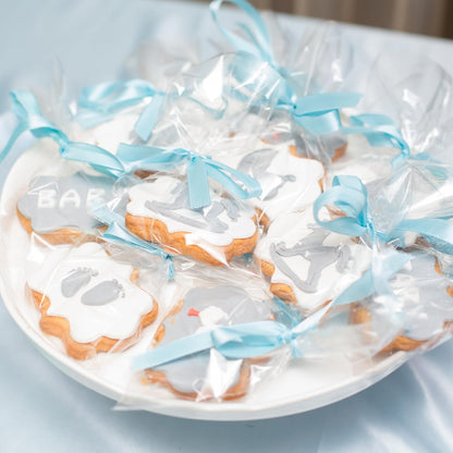 Cello Cellophane Treat Bags,5x7 Inches Clear Cellophane Bags 200 Pcs OPP Plastic Treat Bags with 200 Twist Ties for Gift Wrapping,Packaging Candies,Dessert,Bakery, Cookies, Chocolate,Party Favor