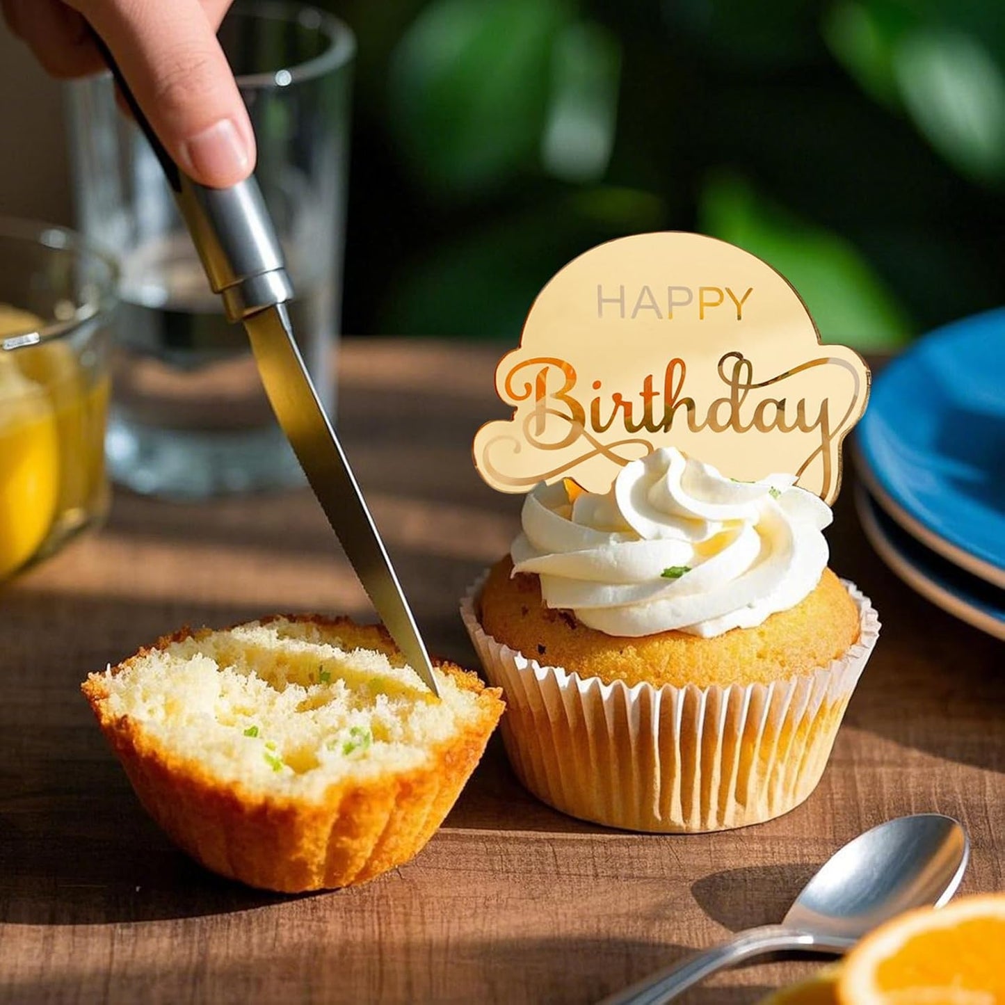 20pcs Gold Mirror Acrylic Happy Birthday Cupcake Toppers Round Engraved Cake Picks Happy Birthday Cake Toppers for DIY Birthday Gift Flower Bouquet Pastries Desserts Decor
