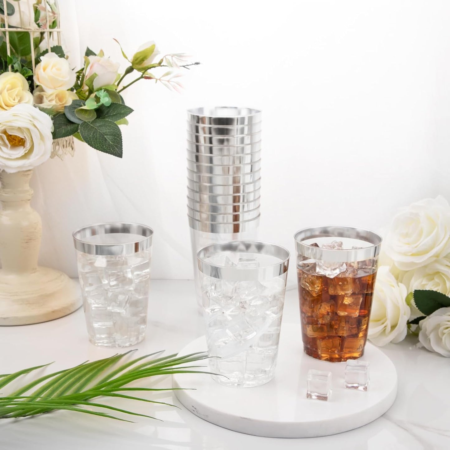 I00000 100 Pack 12 oz Gold Plastic Cups, Gold Rimmed Disposable Cups, Disposable Wine Glasses Cocktail Glasses Premium Cup with Golden Rim, 12 Ounce Plastic Tumblers for Party & Wedding