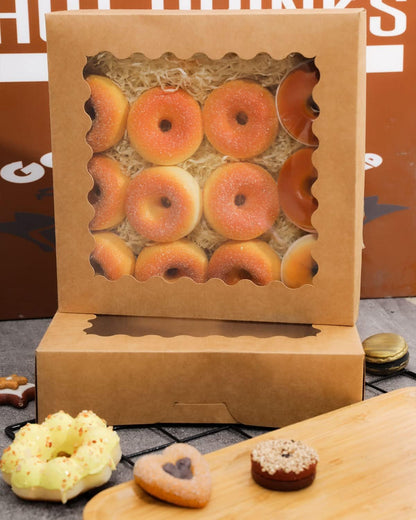 qiqee 8x8x2.5 Inch White Pastry Box With Window Donut Pie Boxes 12pcs Bakery Box (Auto-pop Up)