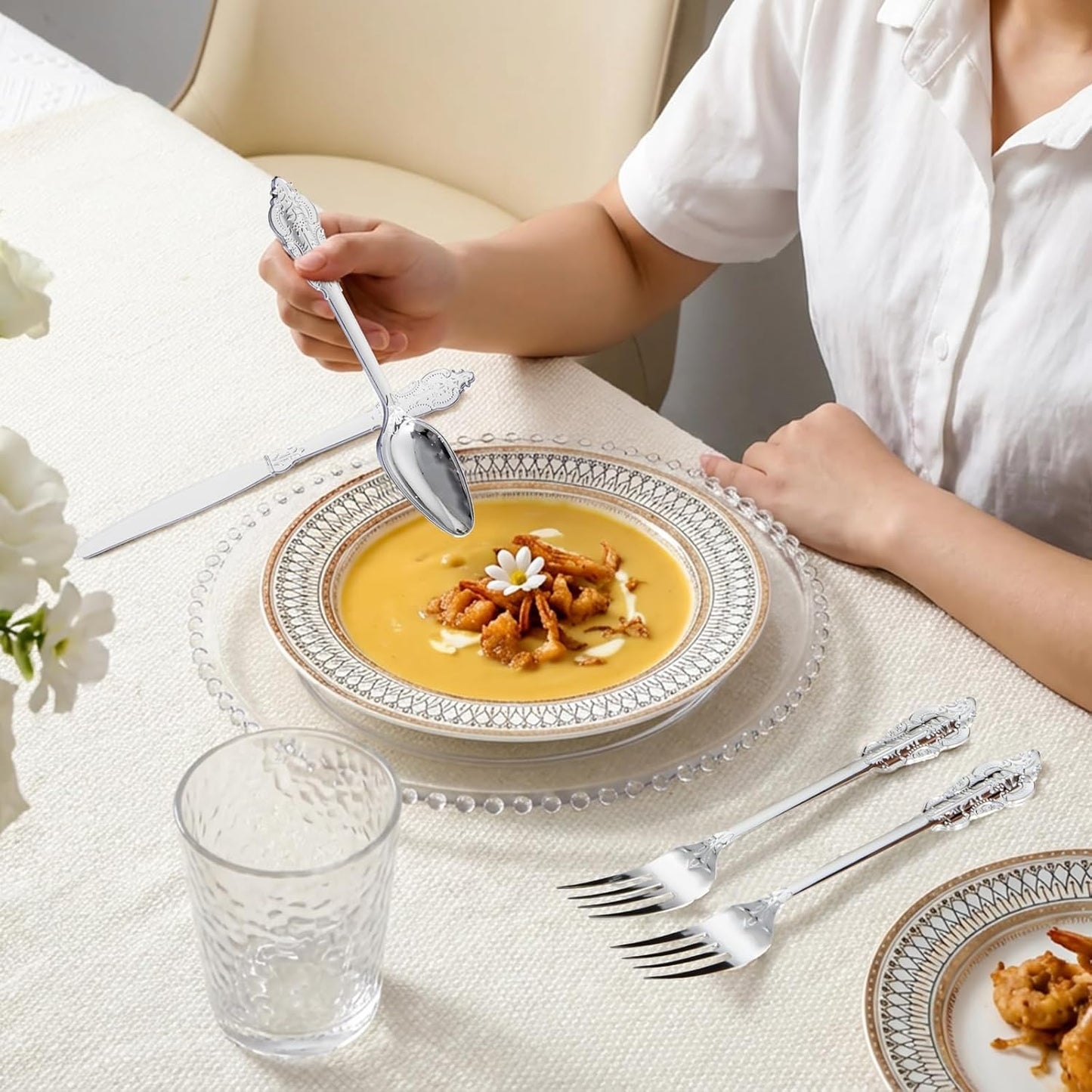 Supernal 360pcs Silver Plastic Cutlery,Elegant Plastic Silverware,Silver Hammed Silverware,Disposable Flatware,Include 120 Forks,120 Knvies,120 Spoons,Perfect for Birthday,Party,Wedding