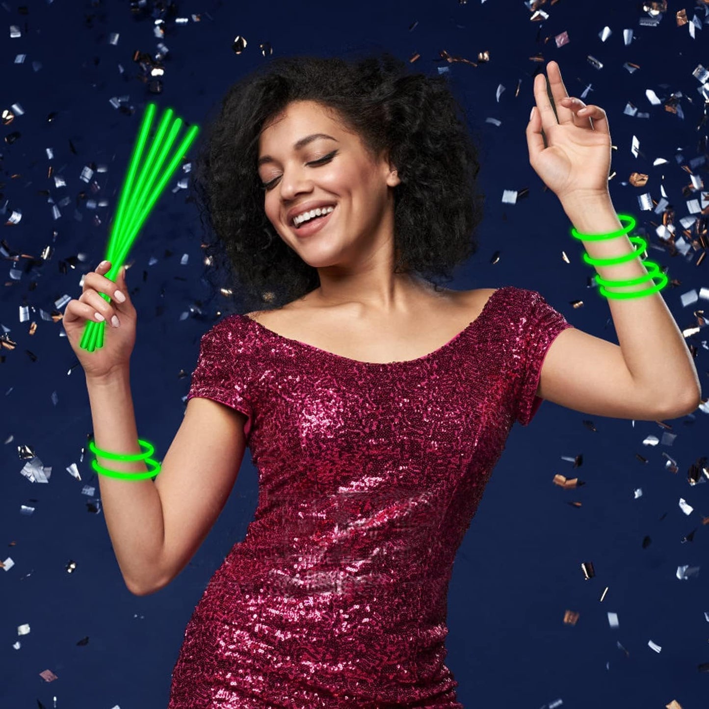 300 PCS Glow Sticks Bulk Glow Bracelet and Necklaces with 150PCS Connectors 8" Glowsticks Light Up Neon Party Favors for July 4th Halloween Wedding Birthday Hawii Carnival(RedBlueWhite)