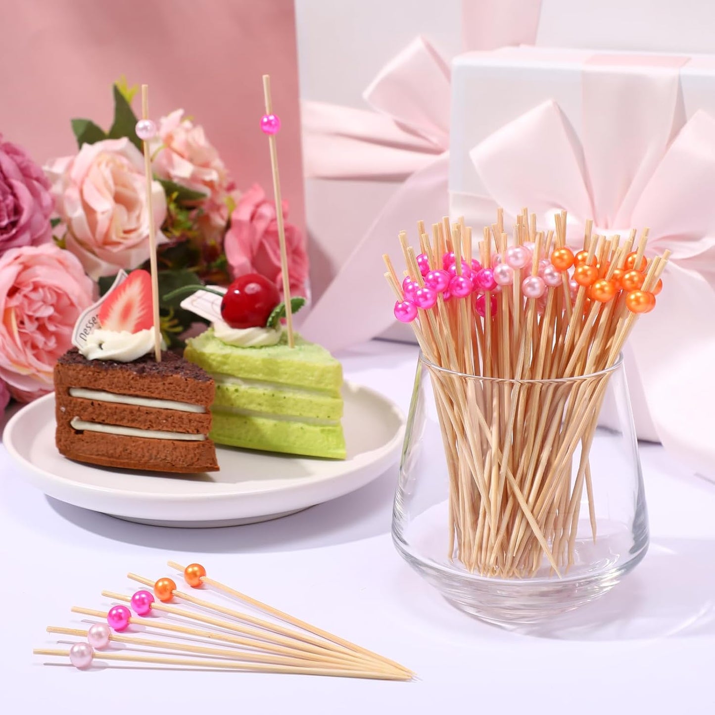 Reallnaive 600 Pcs Cocktail Pick Pearl Fancy Toothpick for Appetizer 4.7 Inch Long Skewer for Drink Fruit Food Bamboo Stick Wedding Bridal Shower Decoration Charcuterie Accessories (White)