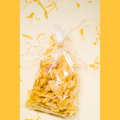 Cello Cellophane Treat Bags,5x7 Inches Clear Cellophane Bags 200 Pcs OPP Plastic Treat Bags with 200 Twist Ties for Gift Wrapping,Packaging Candies,Dessert,Bakery, Cookies, Chocolate,Party Favor