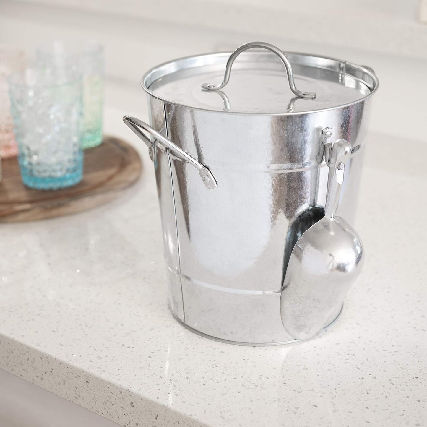 Twine Farmhouse Ice Bucket with Scoop - Beverage Tub Wrapped with Rope for Parties - Galvanized Metal Bucket Cooler & Drink Tub Holds 1 Gallon