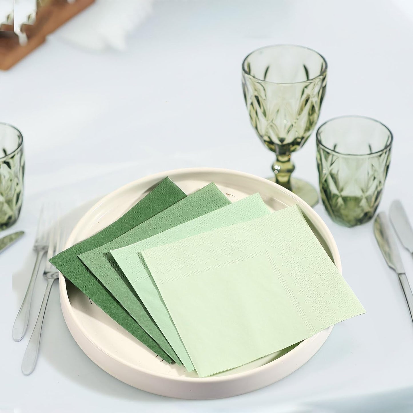 Layhit 100 Pcs Cocktail Napkins Disposable Beverage Napkins Square Paper Dessert Tissue for Wedding Birthday Celebration Party Supplies(Brown Series,5 x 5 Inch)
