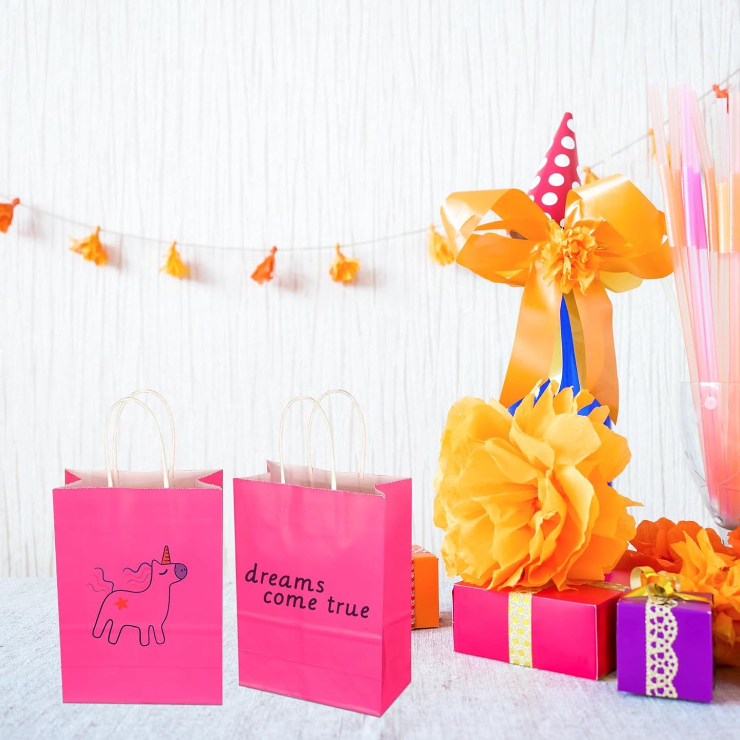BLEWINDZ 32 Pieces Gift Bags with 32 Tissues, 8 Colors Party Favor Bags with Handles, Rainbow Gift Bag for Wedding, Birthday, Party Supplies and Gifts