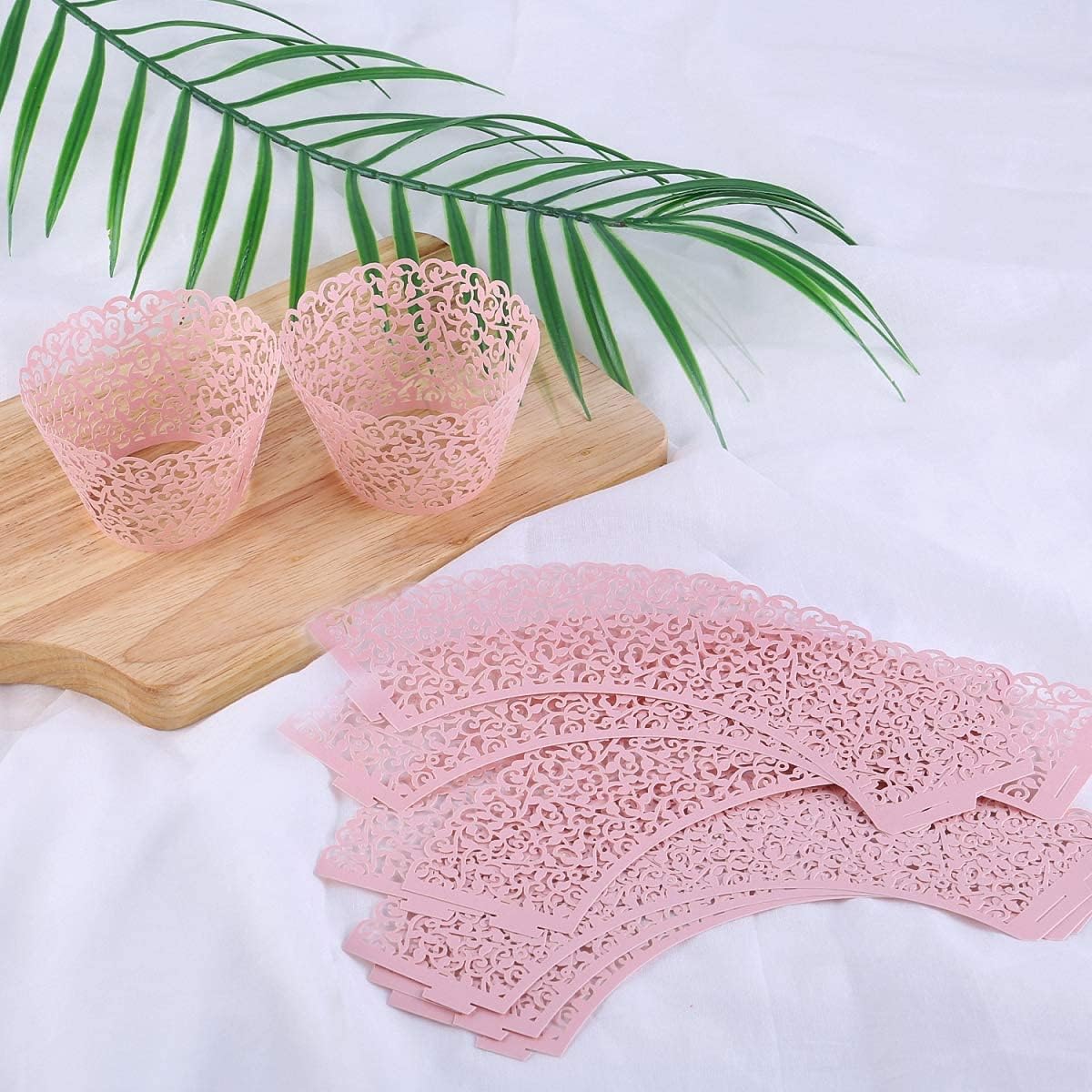 50 Pcs White Pearl Lace Laser Cut Filigree Wedding Cupcake Wrapper Baking Cake Cups Wraps Cupcake Muffin Case Trays for Special Occasions