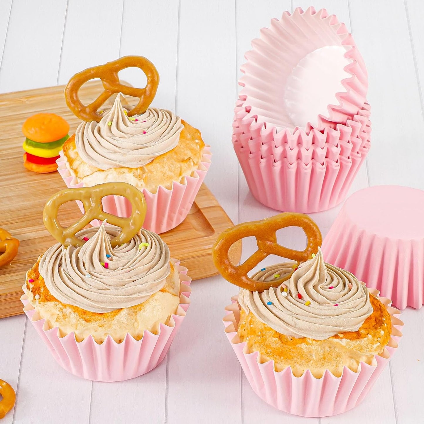 Caperci Heavy Duty Standard White Cupcake Liners 150 Counts - Grease-Resistant Paper Muffin Baking Cups, Odorless, No Muffin Pan Needed, Easily Peels (White)