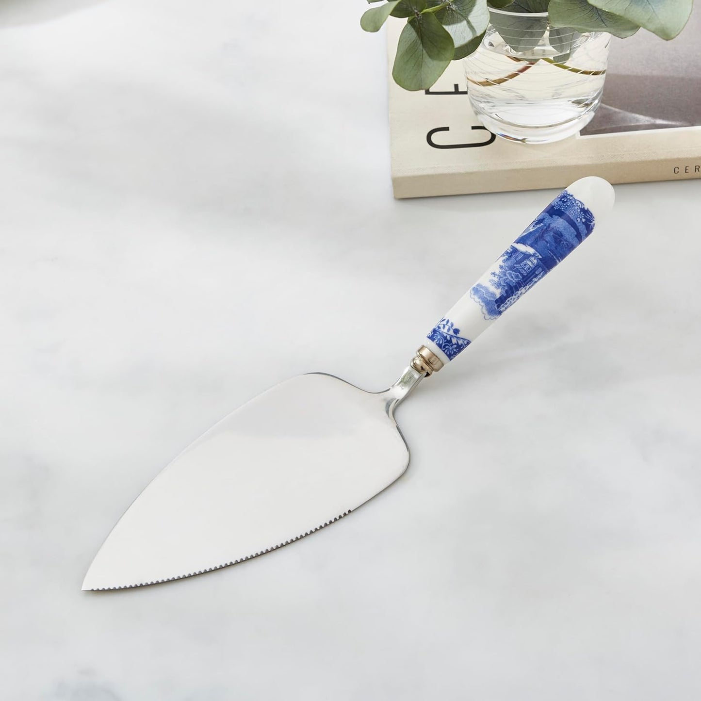Spode Blue Italian Cake Server - 10 Inch Porcelain Dessert Knife for Slicing Cakes, Pies, Pastries
