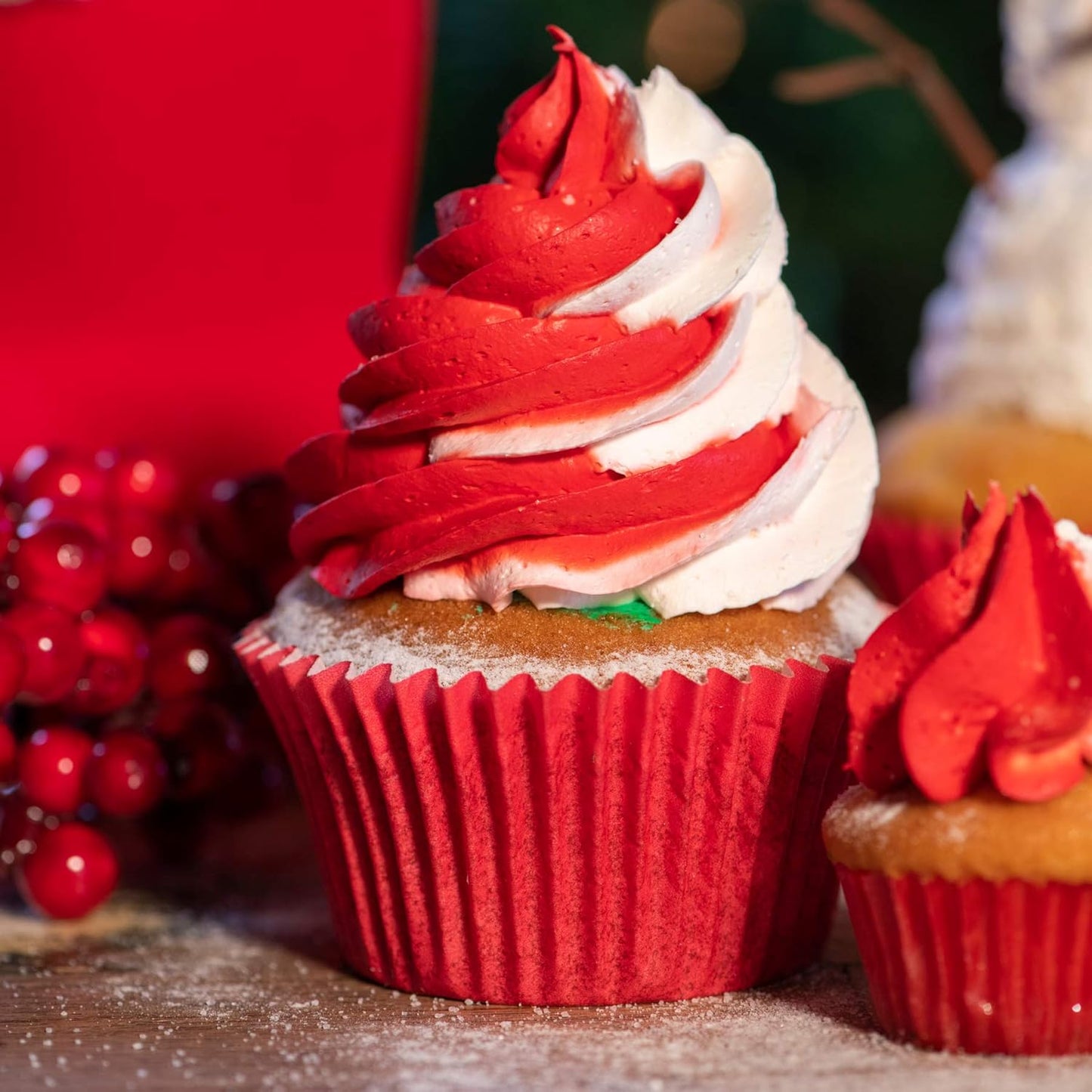 Standard Size Baking Cups Food-Grade Greaseproof Paper Cupcake Liners 200 Pcs (Natural)
