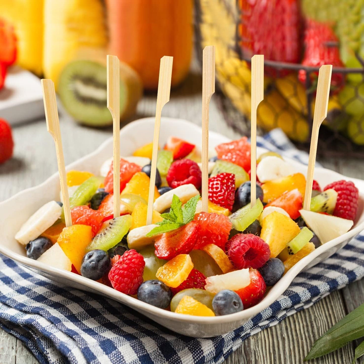 4.7 Inch Bamboo Skewers, 300 PCS Bamboo Paddle Wood Picks, Toothpicks for Appetizers, Cocktail Picks for Drinks, Food Picks, BBQ, Sandwich, Barbecue Snacks.