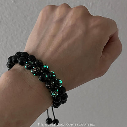 ARTSY Crafts Glow in The Dark Firefly Beads Bracelets, 7 Chakras Crystal Mermaid Glass Beaded Bracelets for Anti Anxeity Healing Energy Money Wealth Abundance Stackable Bangle Wristband