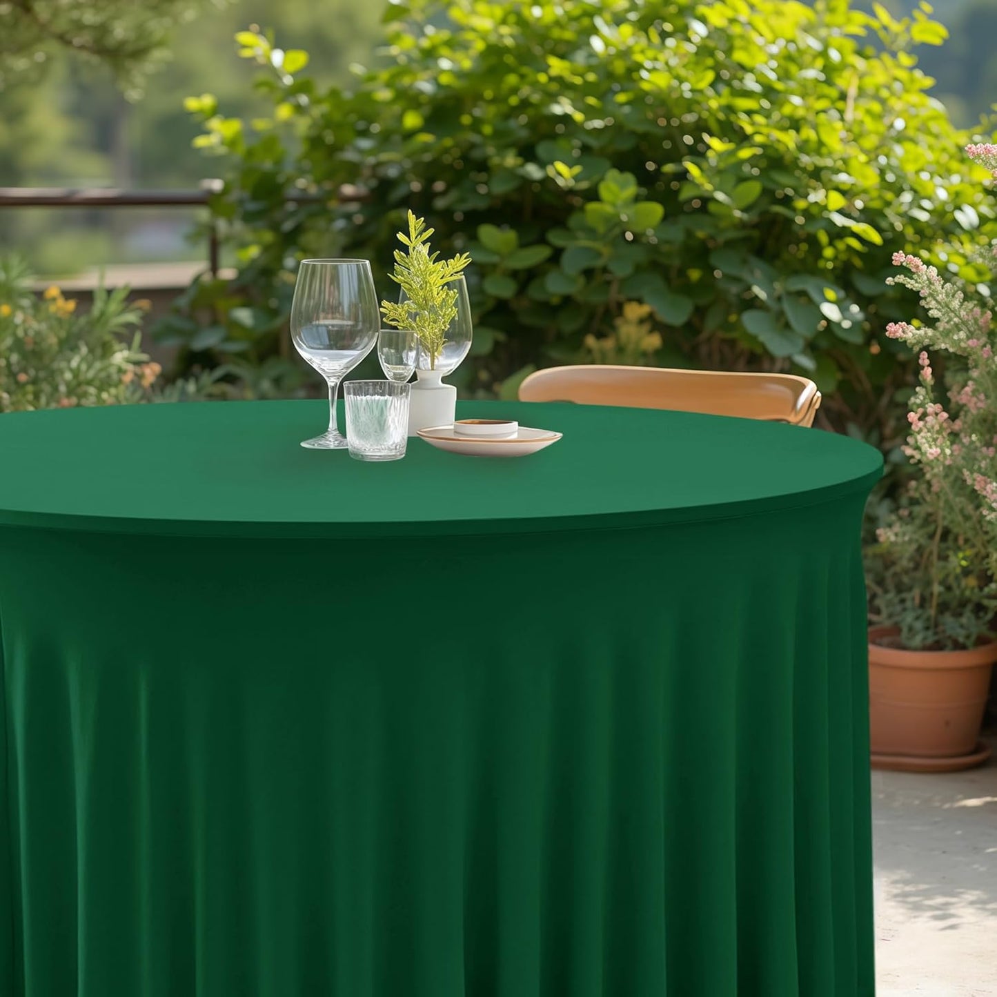 HolidayIdeas 2 Pack Spandex Table Skirt for 6 Ft Rectangle Tables, Black Fitted Stretch Tablecloth 30 x 72 Inch, Wrinkle Resistant Ruffle Design for Wedding Banquets, Trade Shows, Parties