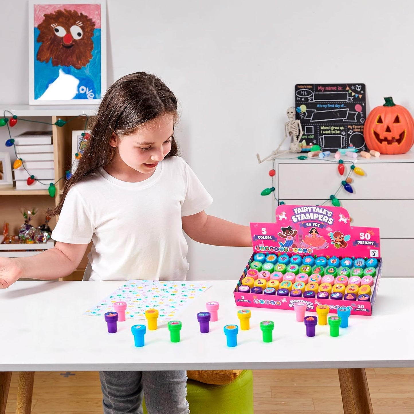 JOYIN 50 Pcs Assorted Stamps for Kids - Self-Ink Stamps with 50 Designs for Birthday Party Favor, Carnival Prizes, School Stampers, Goodie Bag, Classroom Treasure Box Toys (Zoo, Holiday Stampers)