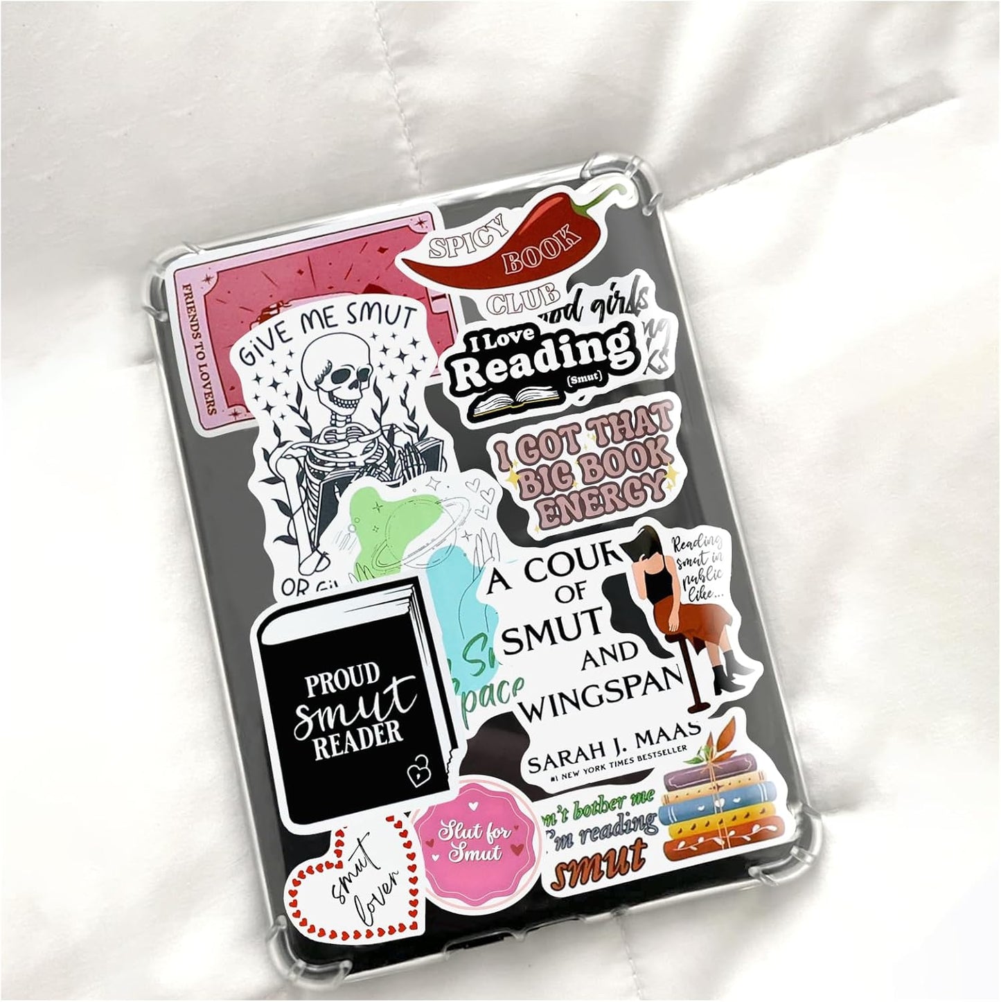 200Pcs Water Bottle Stickers for Kids, Cute Stickers for Water Bottles, Vinyl Waterproof Aesthetic Laptop Sticker Pack Classroom Prizes Skateboard for Kids Teens Girls Students (Cute-200pcs)